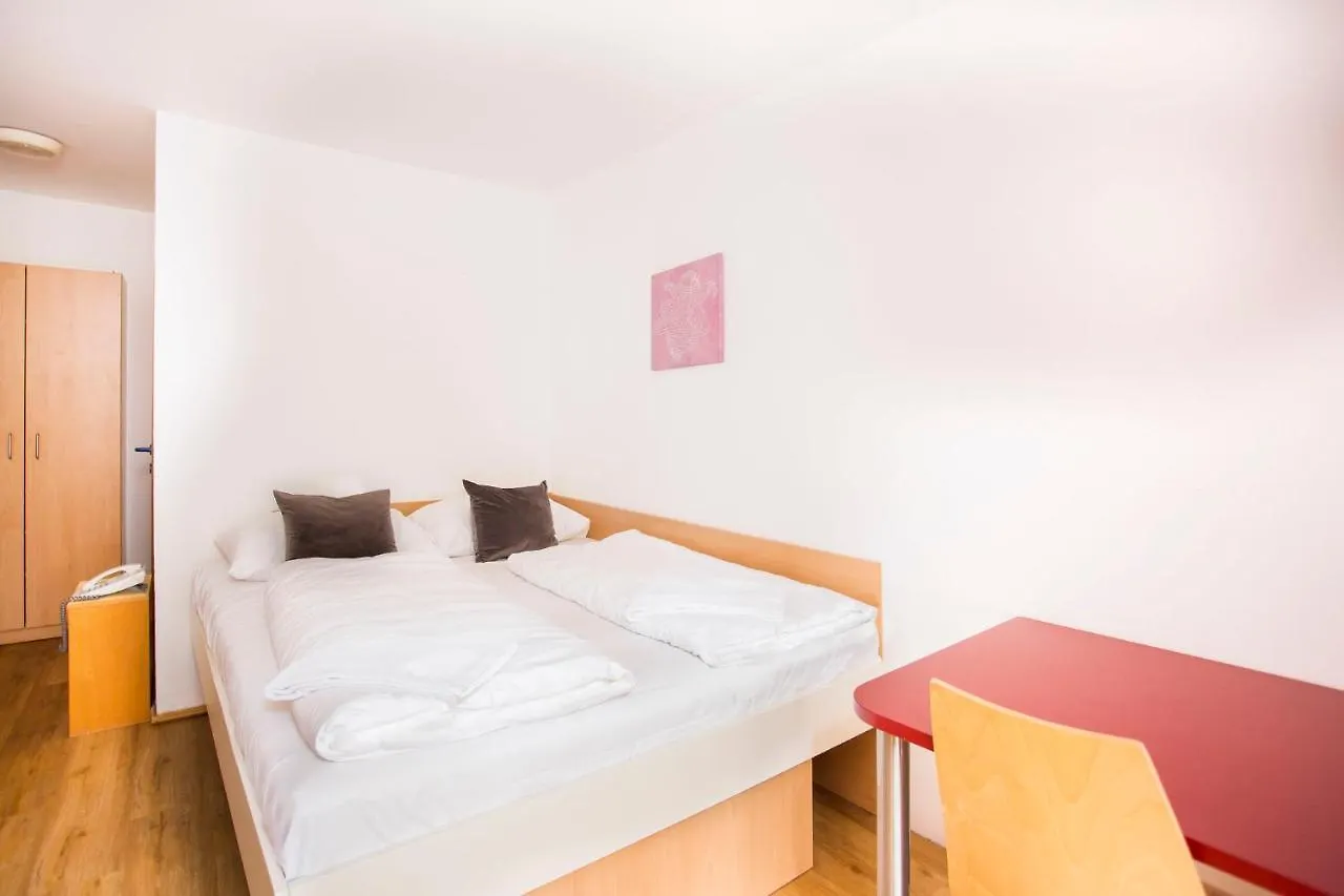 myNext - Westbahnhof Hostel One Wien 0*,  Österreich