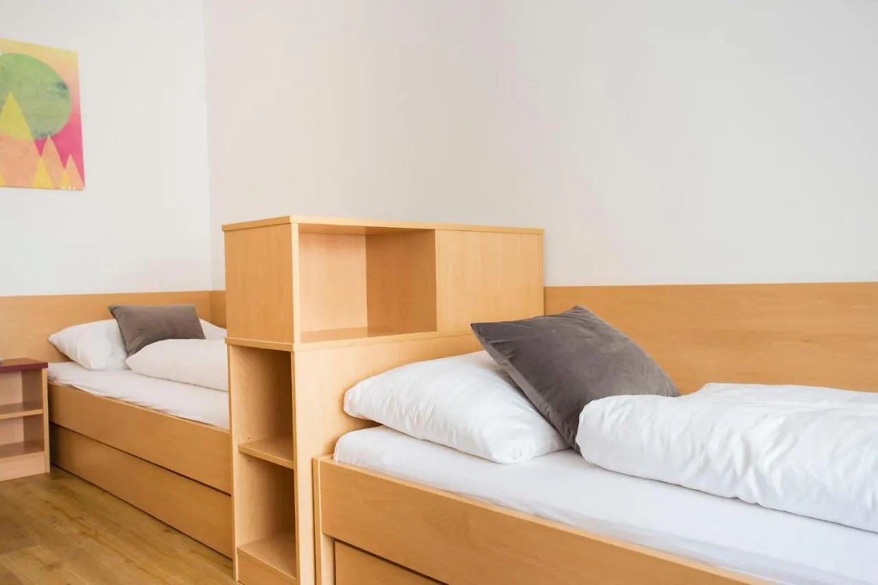 myNext - Westbahnhof Hostel One Wien