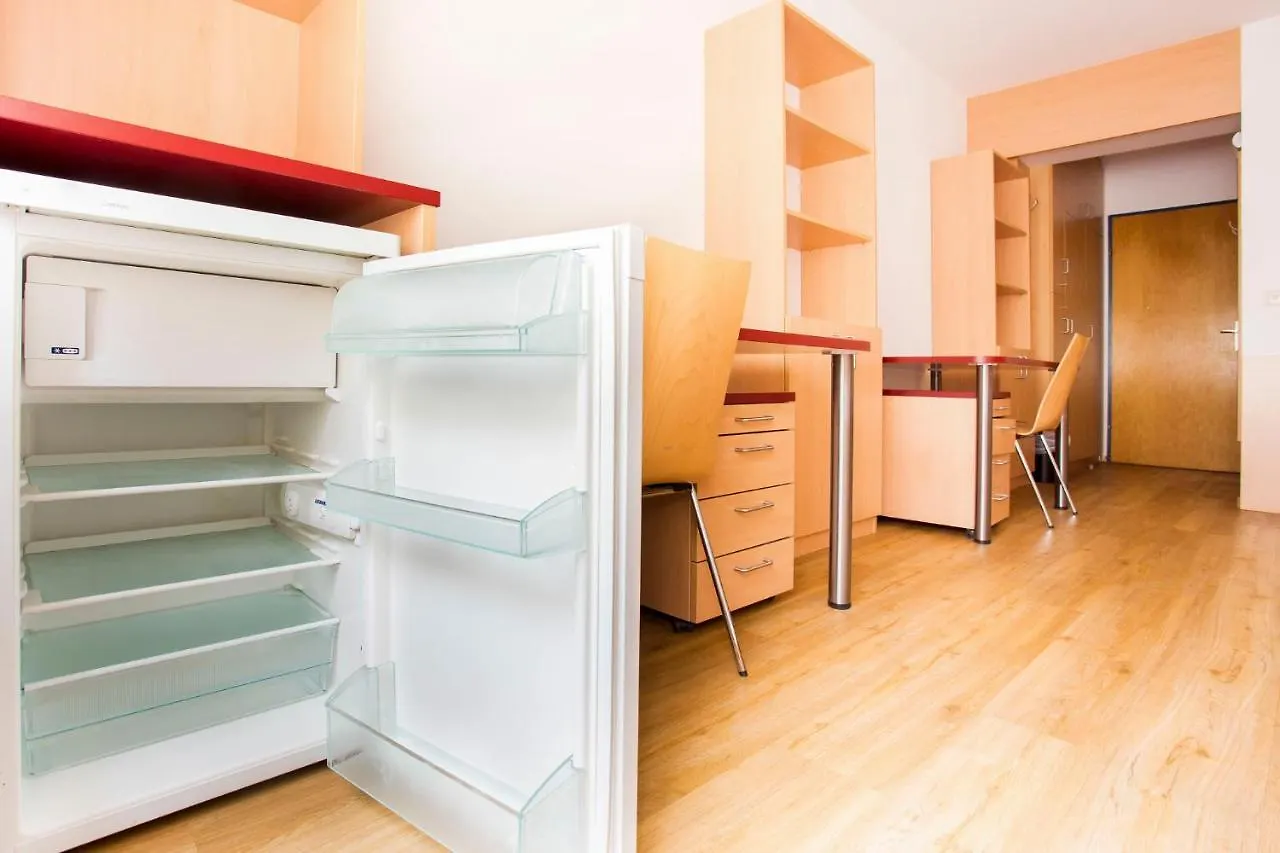 myNext - Westbahnhof Hostel One Wien 0*,
