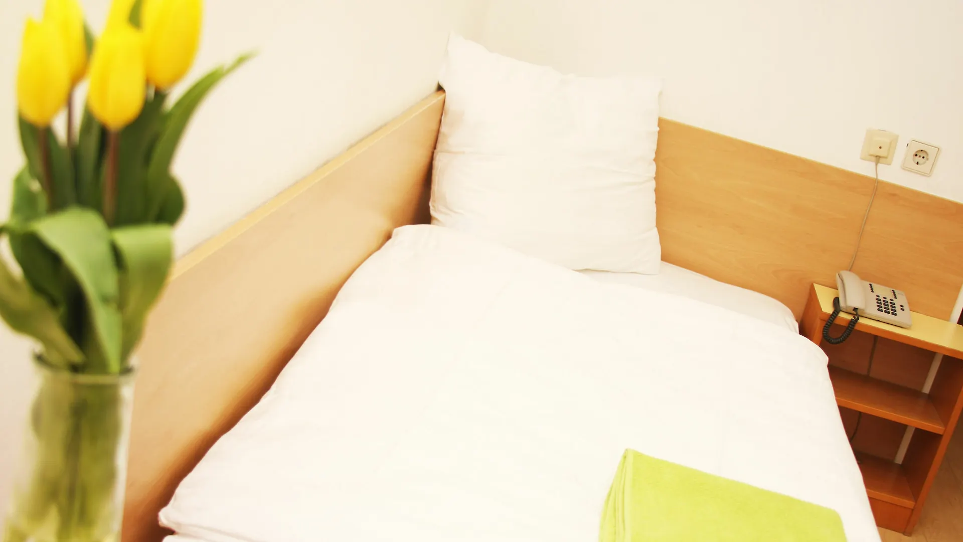 myNext - Westbahnhof Hostel One Wien