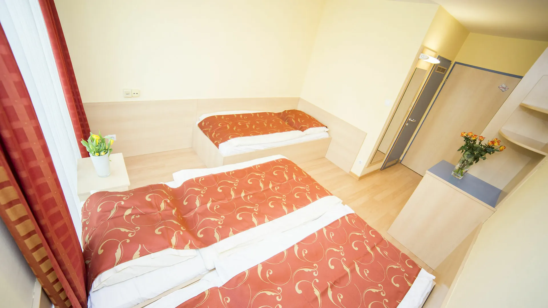 myNext - Westbahnhof Hostel One Wien 0*,