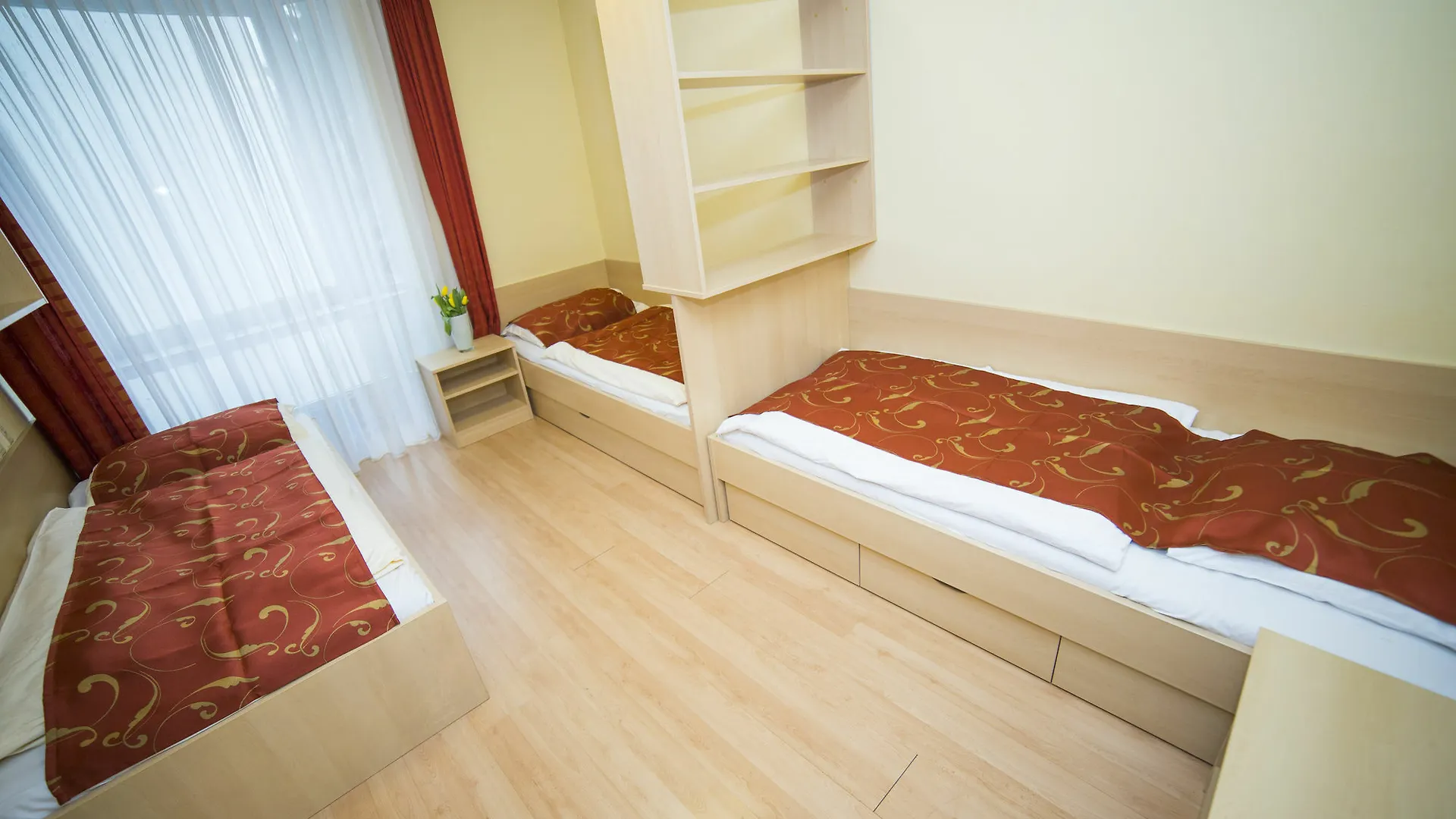 myNext - Westbahnhof Hostel One Wien