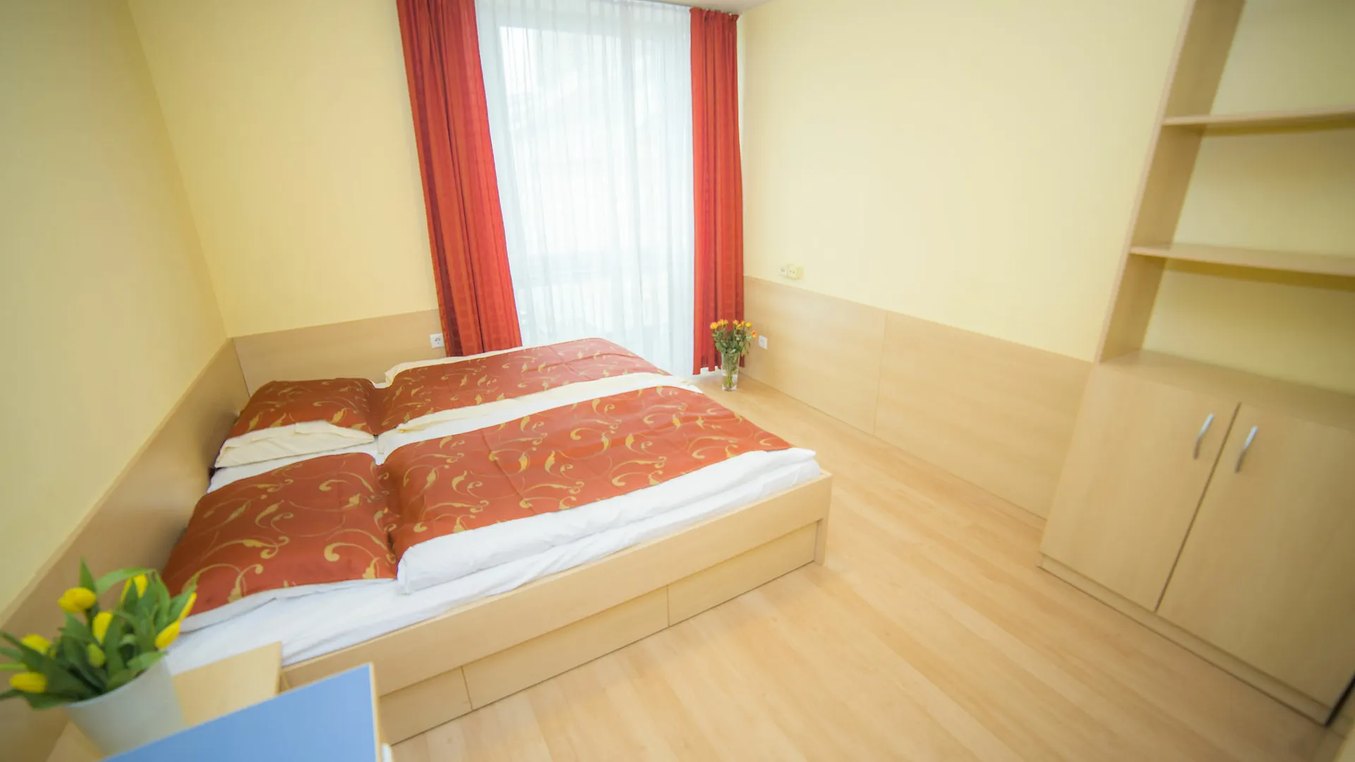 myNext - Westbahnhof Hostel One Wien